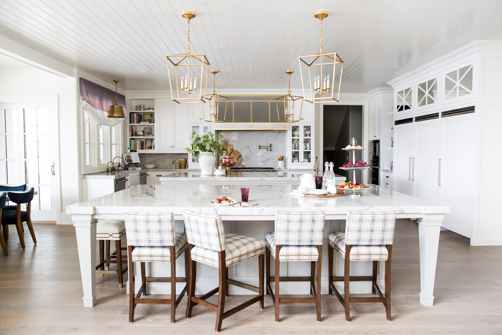 Traditional White Kitchen Design With Alice Lane
